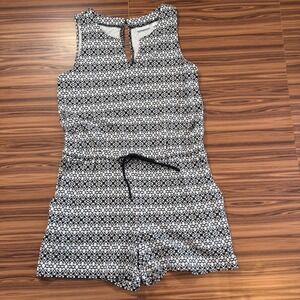 NY&Co Black White Geometric Cotton Sleeveless Romper Sz L Boho Summer Resortwear